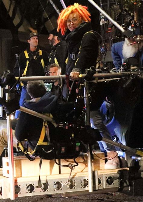 First Look At Keanu Reeves & Carrie-Anne Moss In Full Costume For ‘The ...