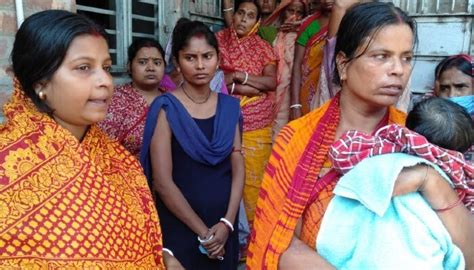 মেয়ের অন্নপ্রাশন হল না, বাড়ির কাজও অসমাপ্ত! শহিদ সুবোধের জন্য কাঁদছে ...