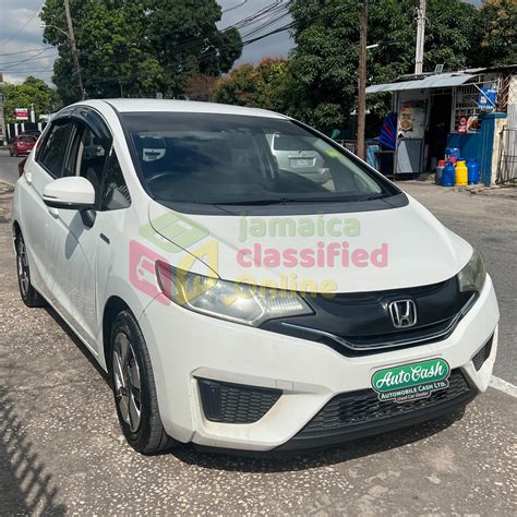 For Sale: 2014 Honda Fit - Hagley Park Road