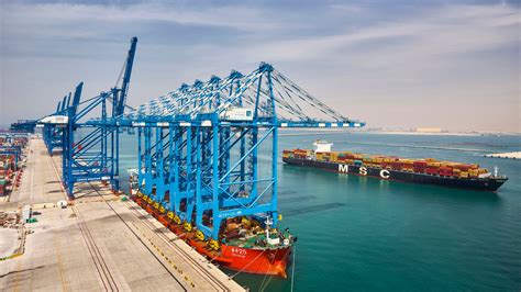 Khalifa Port Container Terminal Receives Five New STS Cranes