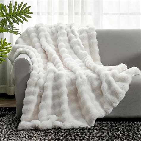 Amazon.com: Cozy Bliss Faux Fur Throw Blanket for Couch, Fuzzy Soft ...