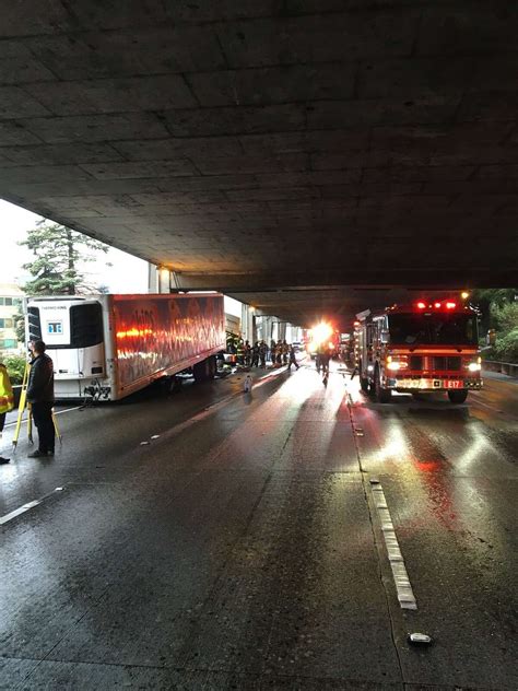Seattle express lanes reopen after deadly crash