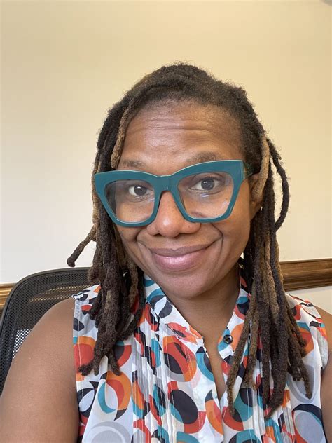 🔍 Red Flags for PMHNP Jobs: Proceed with Caution When considering a PMHNP job, be vigilant about ...