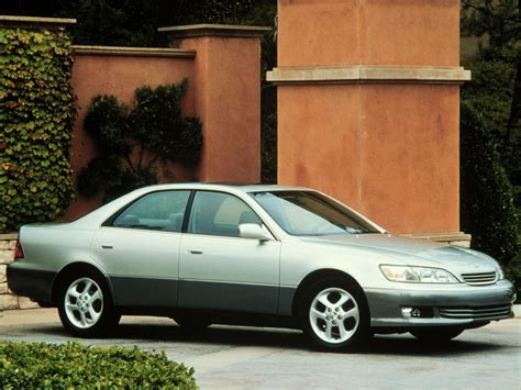 1999 Lexus ES ES 300 - Sedan 3.0L V6 auto