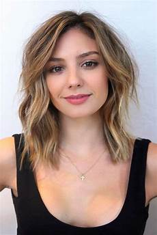 angle bob wavy hair for round faces flattering the most flattering 12 haircuts for square faces angle bob wavy hair for round faces flattering the most flattering 12 haircuts for square faces