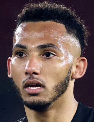 Lloyd Kelly - Player profile 24/25 | Transfermarkt