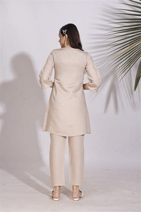 Embroidered Tunic With Trousers Co-Ords – Tikhiimli