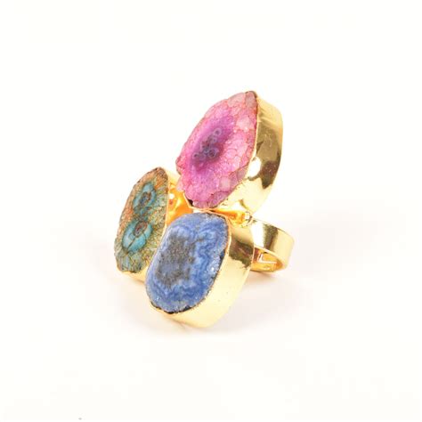Handcrafted Alloy Metal and Cutstone Ring 10022155 – Avishya.com