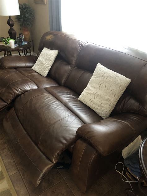Ashley Sofa Recliner( Electric) for Sale in Prairieville, LA - OfferUp