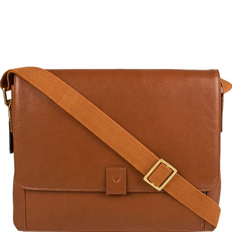 Hidesign Leather 39 cms Tan Messenger Bag (Nicholson 01) : Amazon.in ...
