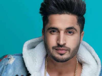 Jassie Gill’s ‘Nikle Currant’ ranks on global charts | Hindi Movie News ...