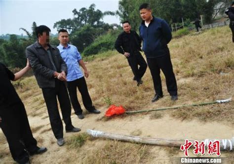 广西贺州男子为争地建化粪池 将邻居打伤致死_资讯频道_凤凰网
