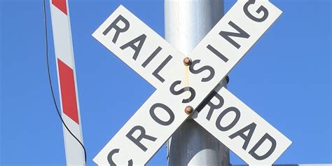 6 Autauga County railroad crossings to close for maintenance