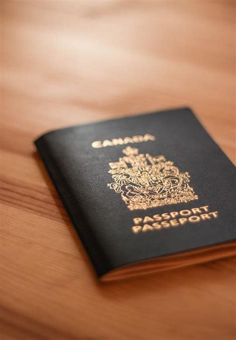要去加拿大探亲？有一种比探亲签证还厉害的签证，你知道吗？ - 知乎