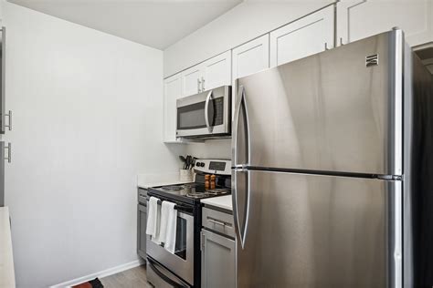 Photos, Videos, and Virtual Tours | Arrive Oak Brook Heights, Westmont, IL