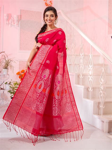 Fuchsia Linen Handwoven Soft Saree With Temple Border – Charukriti