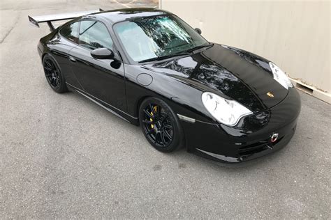 Porsche 911 996 GT3 with 18" SM-10 Wheels in Satin Black