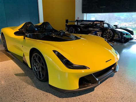 Italian Sports Car Logo