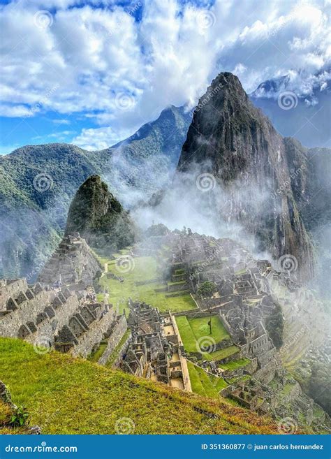 Machu Picchu is a 15th-century Inca Citadel Located in the Eastern ...