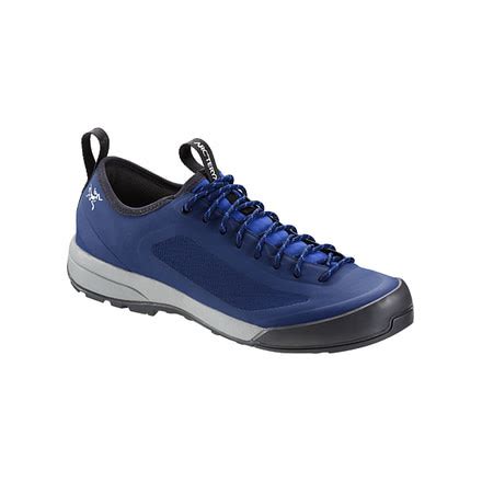 Arc'teryx Acrux SL Approach Shoe - Women's — CampSaver