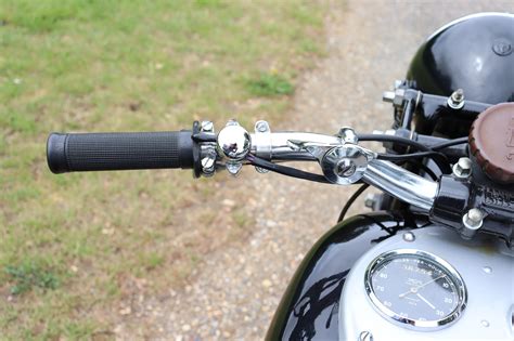 Lot 107 - 1943 Norton 16H