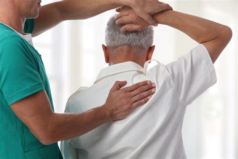 Qué Hacer ante una Luxación - Salud Savia