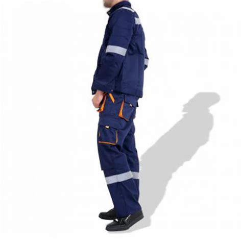 Working Clothes 的图像结果