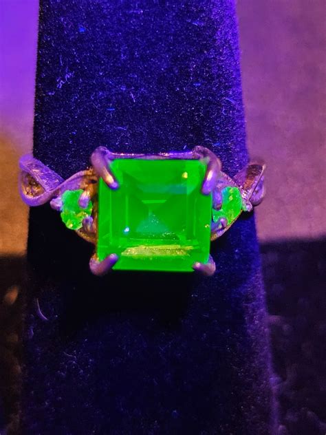 Uranium Glass Ring SZ 6 to 8 Sterling Silver Vintage Princess Cut ...