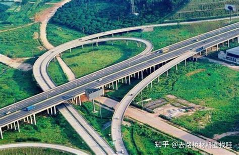 G59呼北高速官庄至新化高速公路趵井边大桥左幅顺利贯通 - 砼牛网