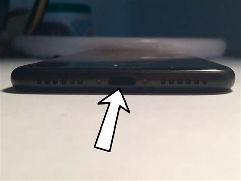 Inspect Your iPhone's Charging Port (Lightning Port) | UpPhone