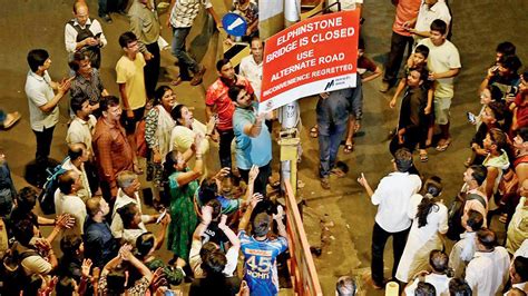 Elphinstone Bridge row: ‘We will not allow bridge to be shut’