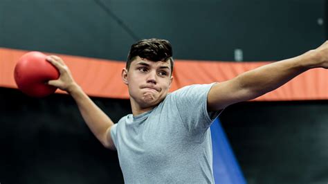 Thousand Oaks Zip Line | Sky Zone Trampoline Park