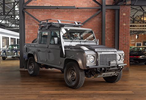 2013 Land Rover Defender Utility Crew Cab - Richmonds - Classic and ...