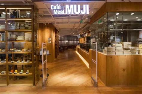 在日本是杂货铺，在中国却成了精品店，中日MUJI究竟有何不同 - 数英