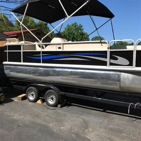 Pontoon Graphics 的图像结果