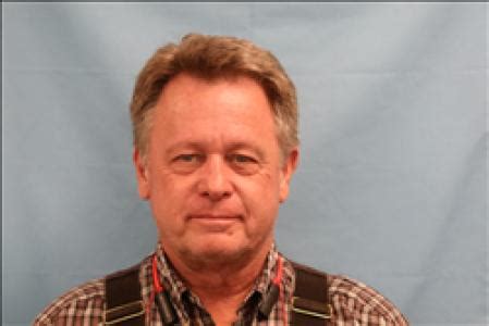 Jay Edward Goss, a registered in overland park, ks 66204 at Offender Radar