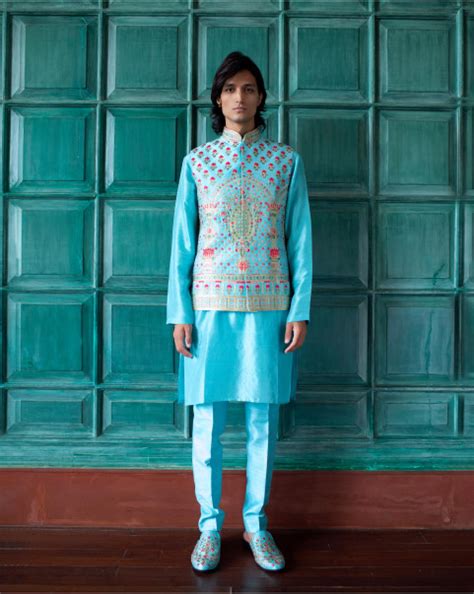 Buy Light Blue Raw Silk Kane Bandi Set for Men
