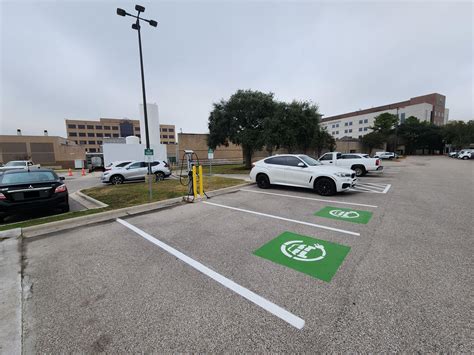 Blink Charger Memorial Hermann | Humble, TX | EV Station