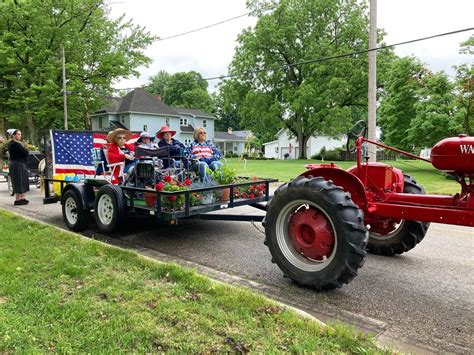 Memorial Day Parade & Cemetery Service, Sherwood, MI, 26 May 2025 ...