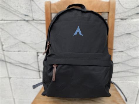 Arch Linux (type 2) laptop backpack - HELLOTUX