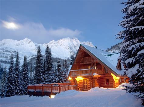 Canada's 12 Coolest Winter Travel Destinations - from Reader's Digest ...