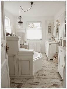 bagno shabby chic shabby and charme una favolosa stanza da bagno in stile bagno shabby chic shabby and charme una favolosa stanza da bagno in stile