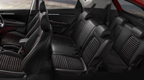 Kia Sonet 7 seater debuts in Indonesia: Gets third row of seats, roof ...