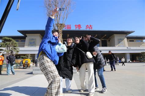 4月26日，淄博发布告游客书：五一客流量已超出接待能力……_新浪新闻