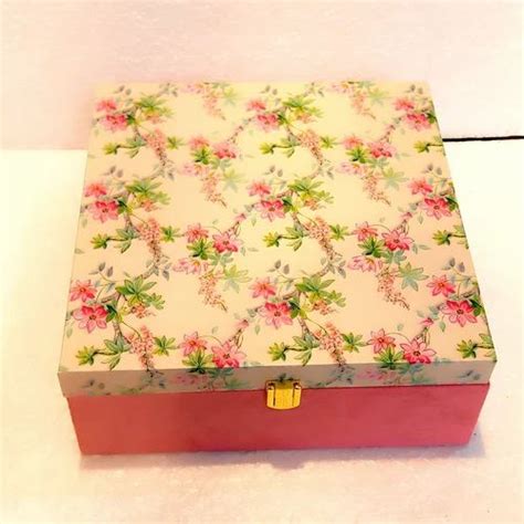 Dryfruit Boxes - Diwali Dry Fruit Gift Box Manufacturer from New Delhi