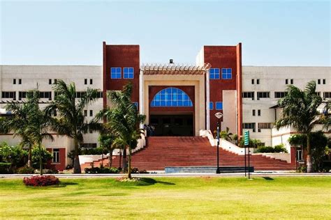 Indore Institute of Science and Technology Reviews on Placement ...