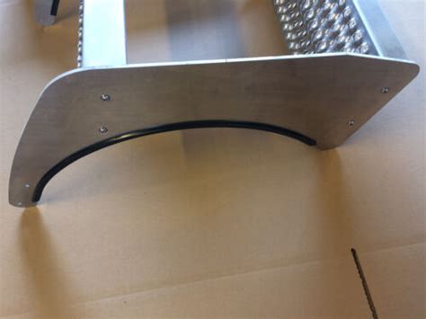 Peterbilt 26" 5 X 7 Fuel Tank Step Bracket Set 11-03679 | United States