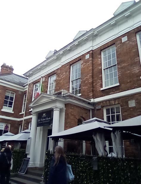 62 LOW PETERGATE BUILDING (2025) All You Need to Know BEFORE You Go ...