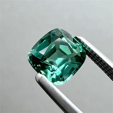 1.03ct ターコイズグリーンのトルマリン ルース | Bleu Roi
