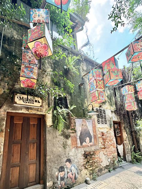 "Kwai Chai Hong, Kuala Lumpur" The Trendiest Instagrammable Spot ...